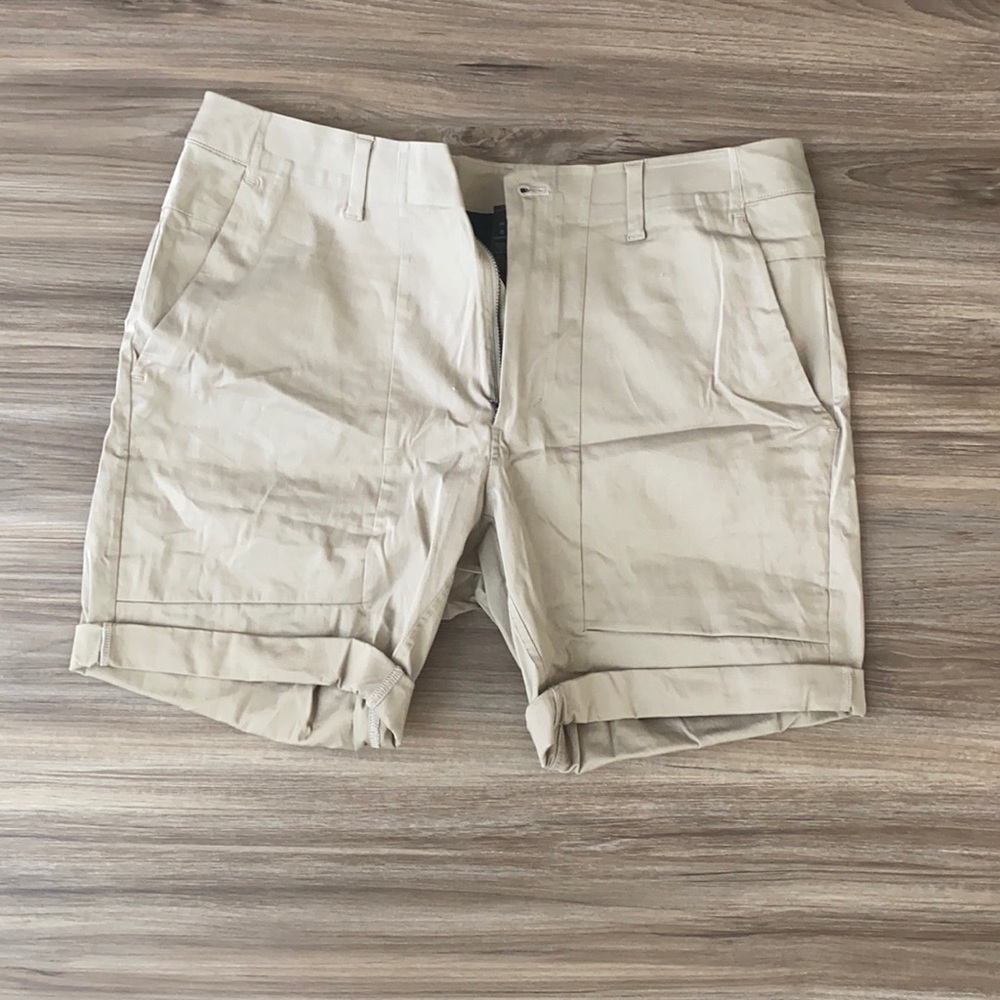 Size 34 Lululemon shorts